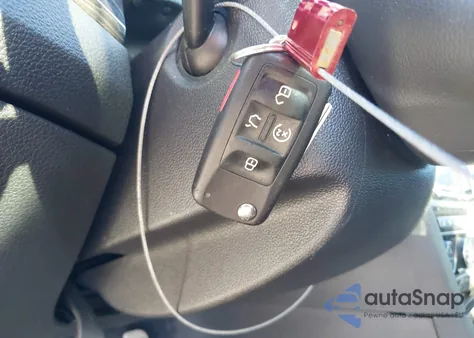 2017 Volkswagen Passat 1.8T Sel Premium z USA, uszkodzony, nr VIN 1VWCT7A31HC067381